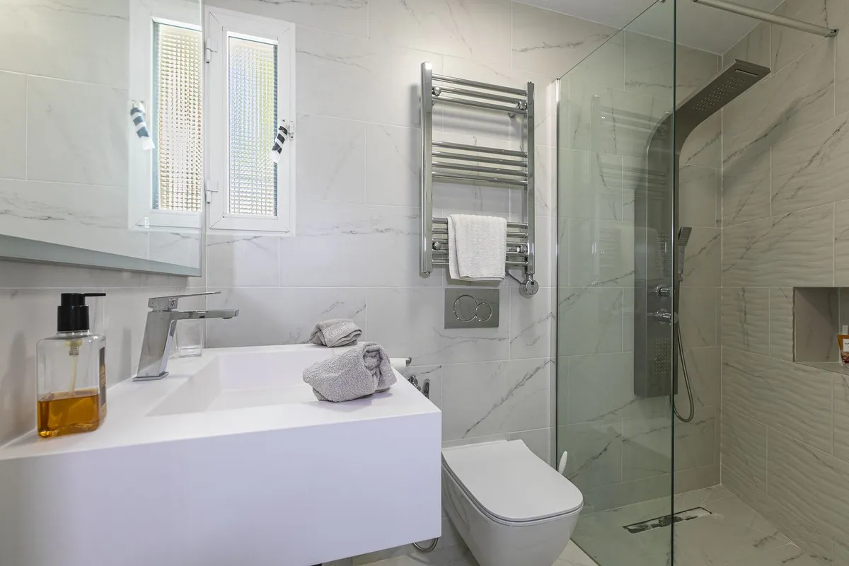 5fb08190-2201-4313-a467-48be2878fd5c