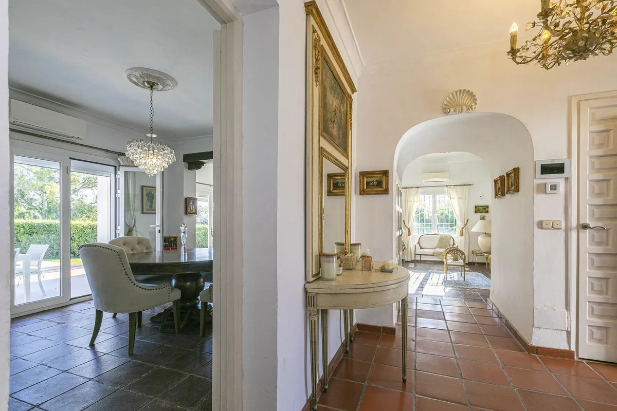 efb15aa2-b2e0-4c1c-9d91-e65344d53af7