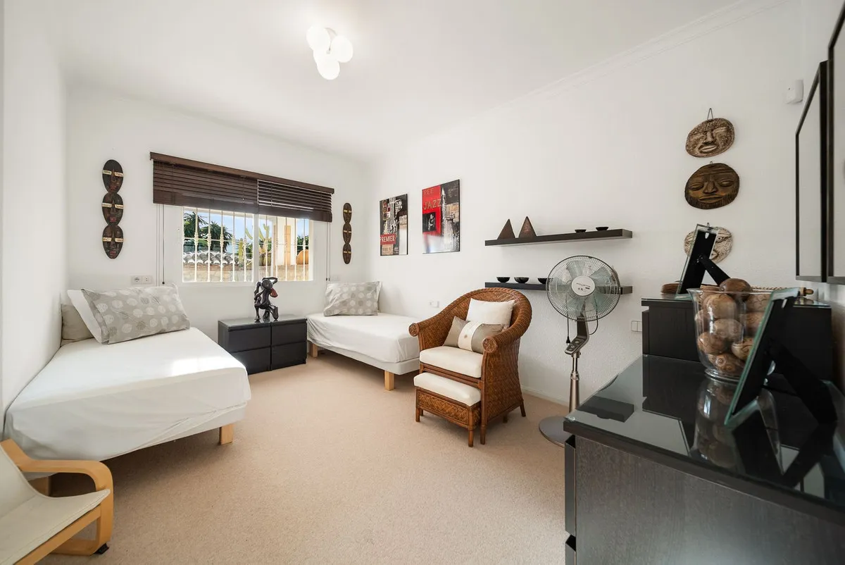 8db63585-5211-48e7-82aa-a21191936e0c