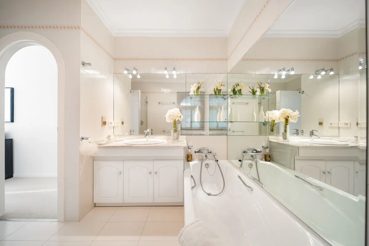 a6c70bdf-b269-4d92-9e0e-8188eecb330a