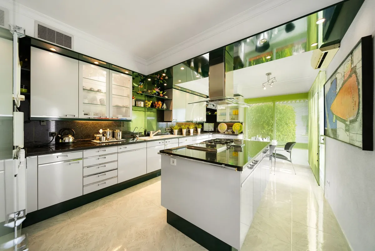 e51e25f6-ddeb-4697-8a5d-f34311e0230c