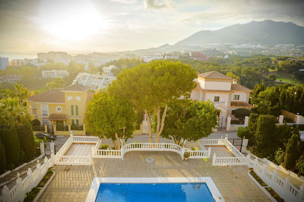 6d03f77b-9d06-4ab8-b5d9-b245d6d3a4cb