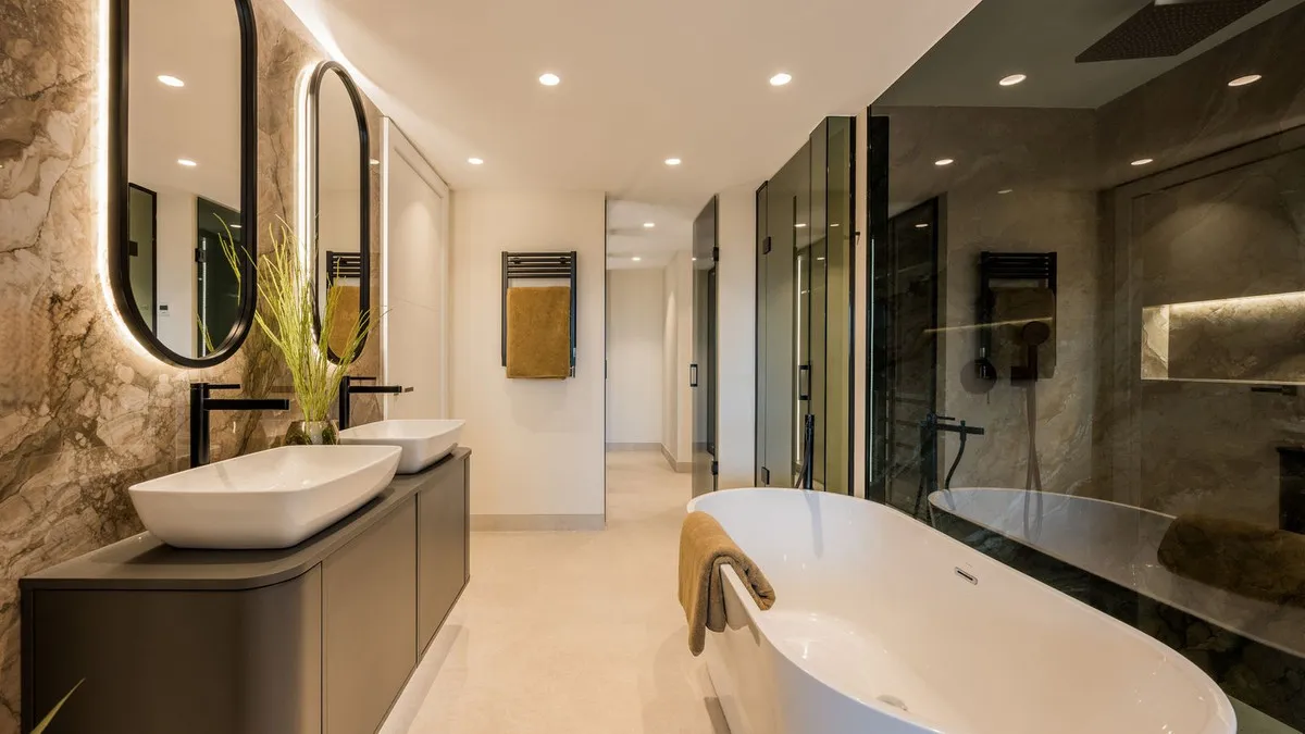 4705359d-a4da-4c82-9b47-97d977e2e1d3