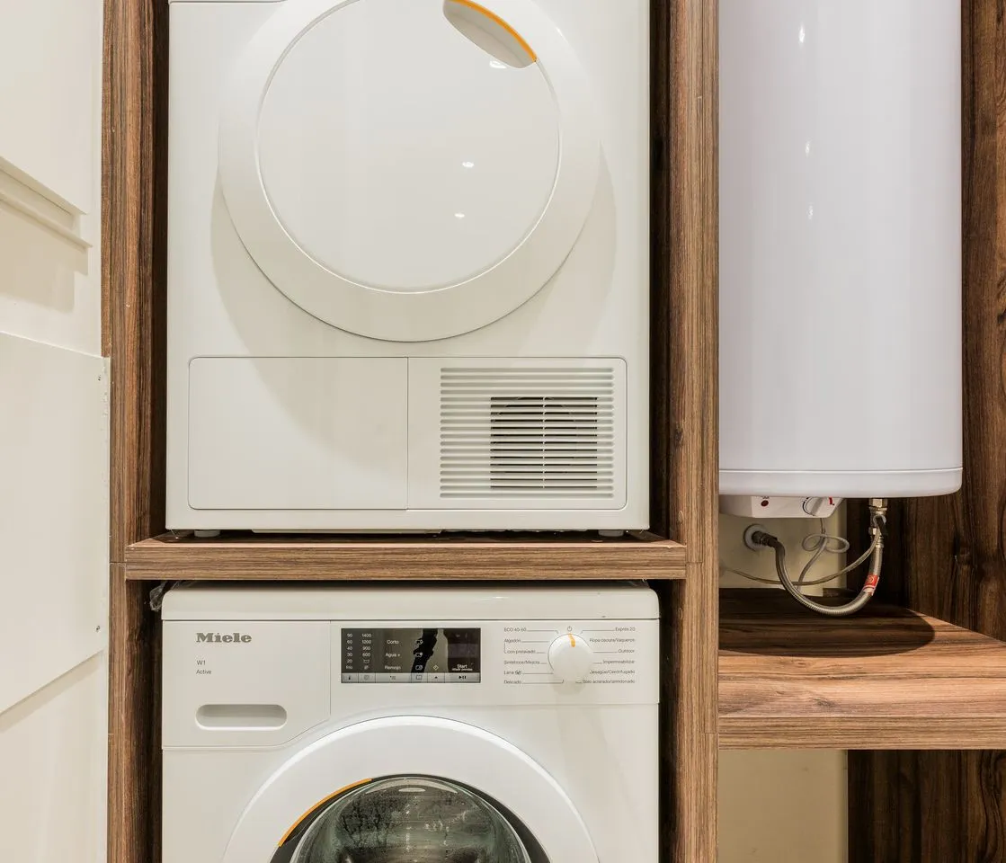 4f18735e-b21a-4535-984e-6b210886262b