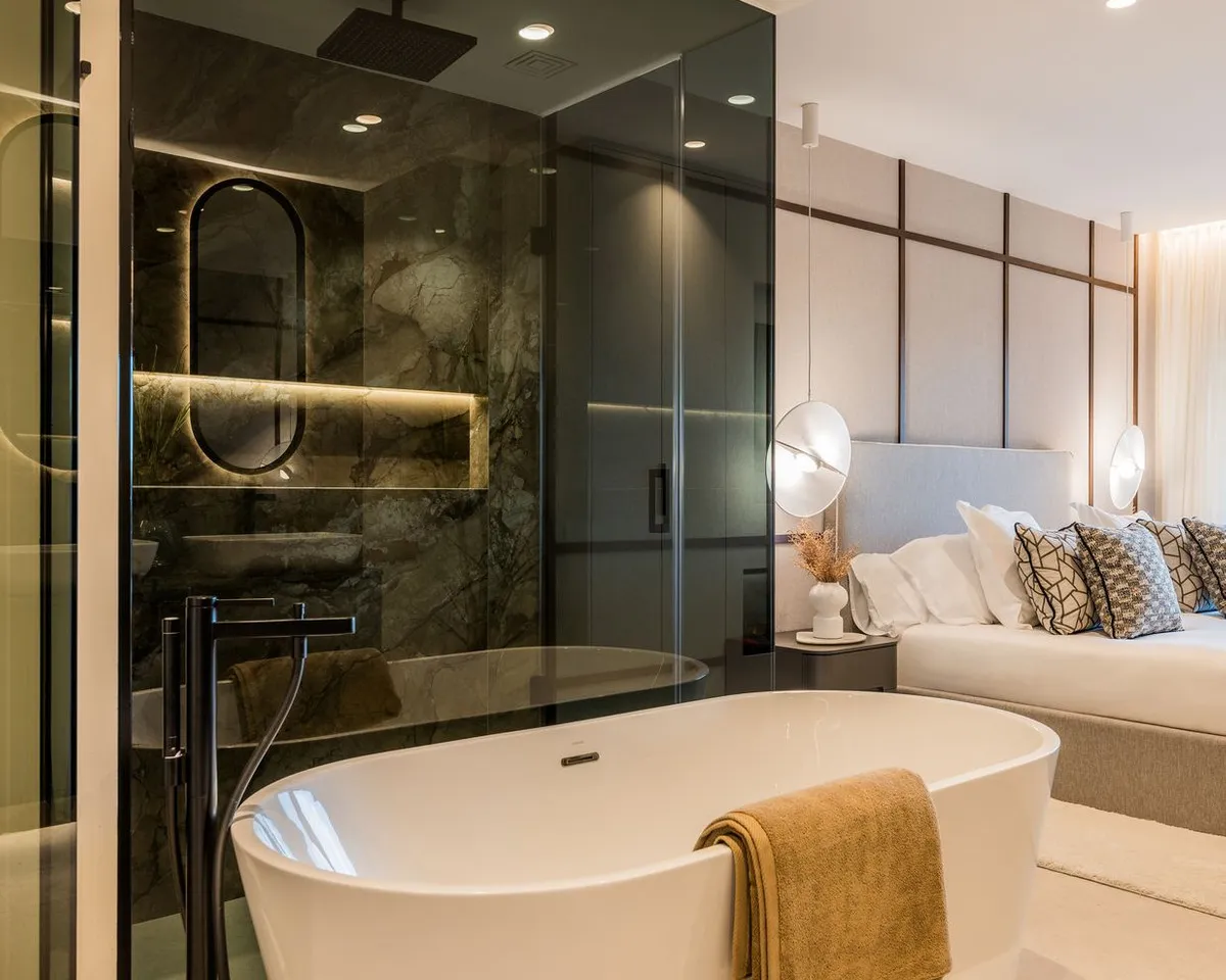 a8fd737b-ccd2-44bf-b365-b56c09159959