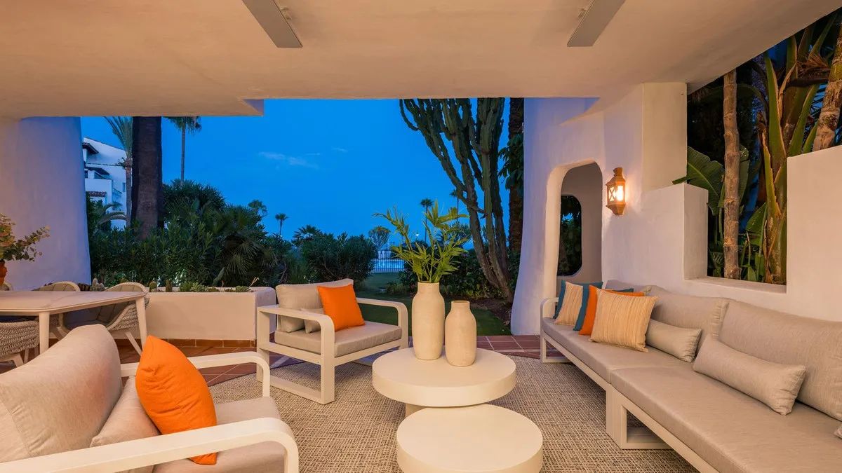 bdb254ae-1d31-48a0-8516-57e42f9bc86a