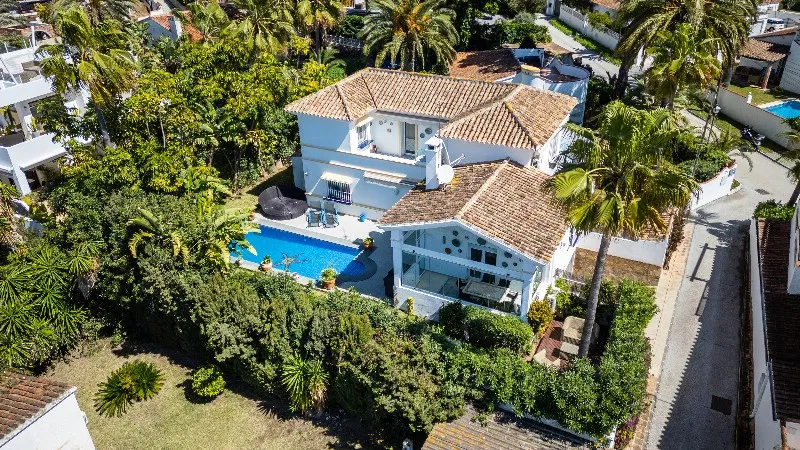 01933b20-00c5-496a-bfae-1380f2e3645d