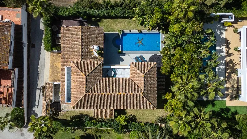 7fcb6ba4-f5a5-4754-bd59-cec913301471