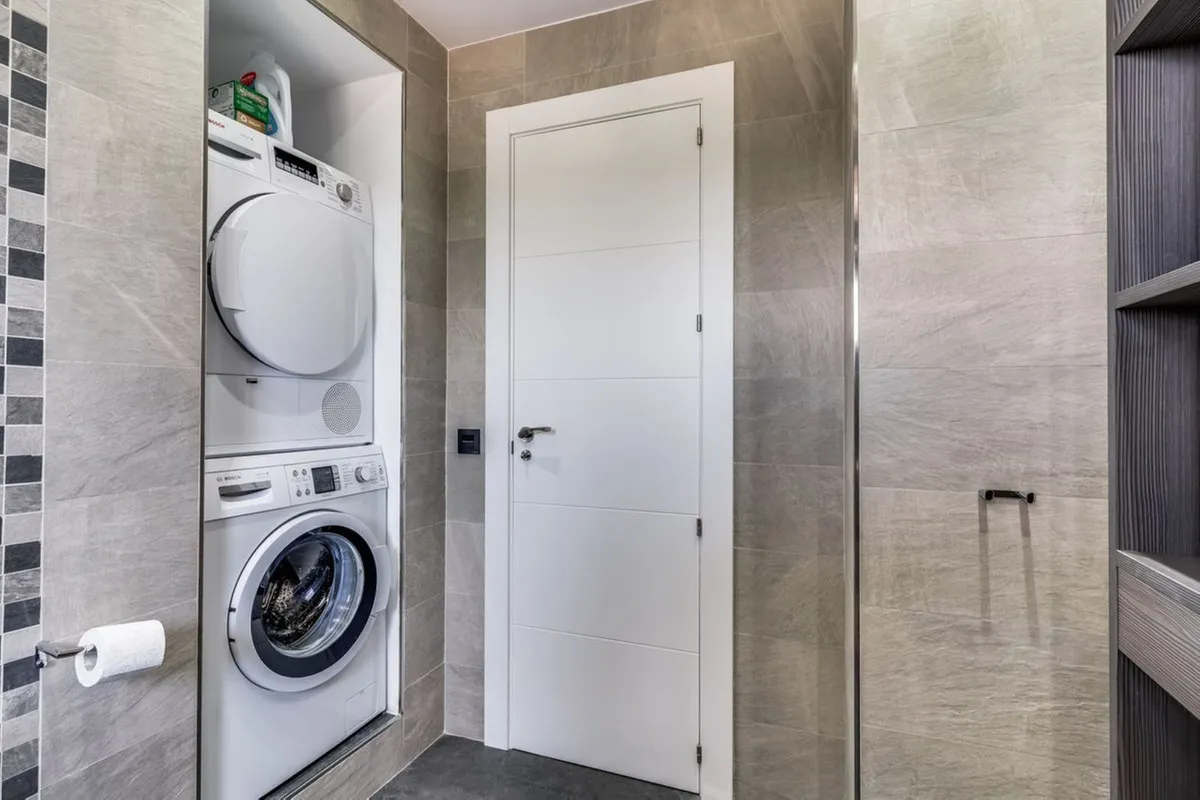 8b0affb2-ca13-4db6-82f3-63fea392ada1