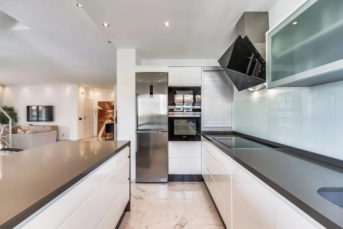 a64a48b8-b388-4020-8e16-24a77181facc