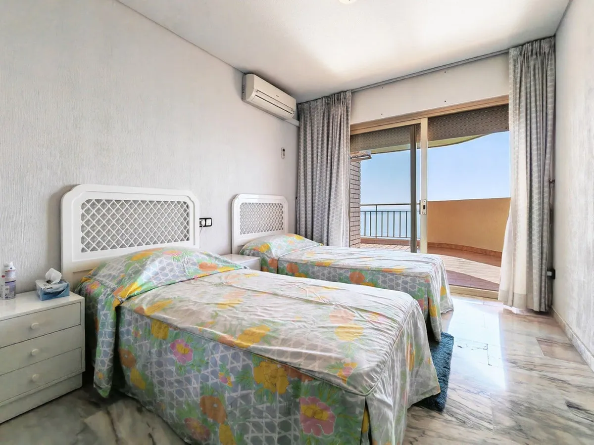 cc132937-0b57-4167-a2c5-bc968afb3653