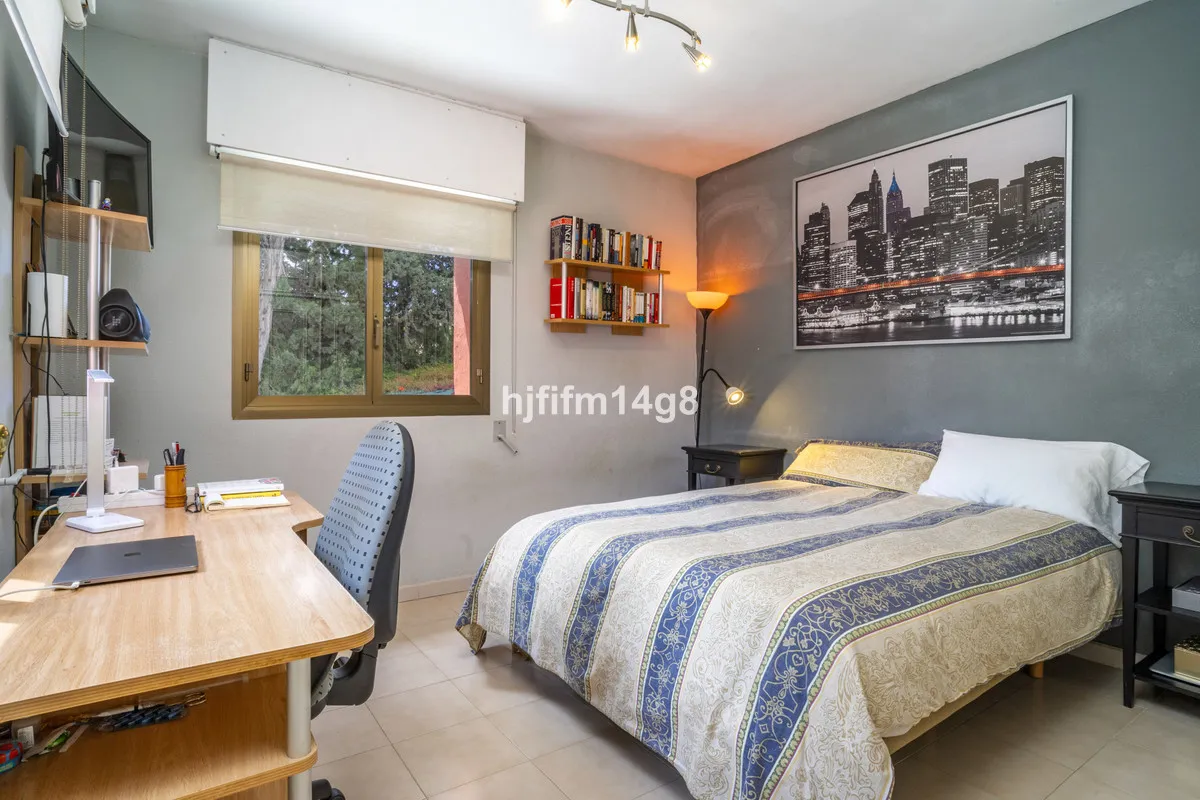 71daaa79-9a4c-44cb-8036-e02bf58ff817