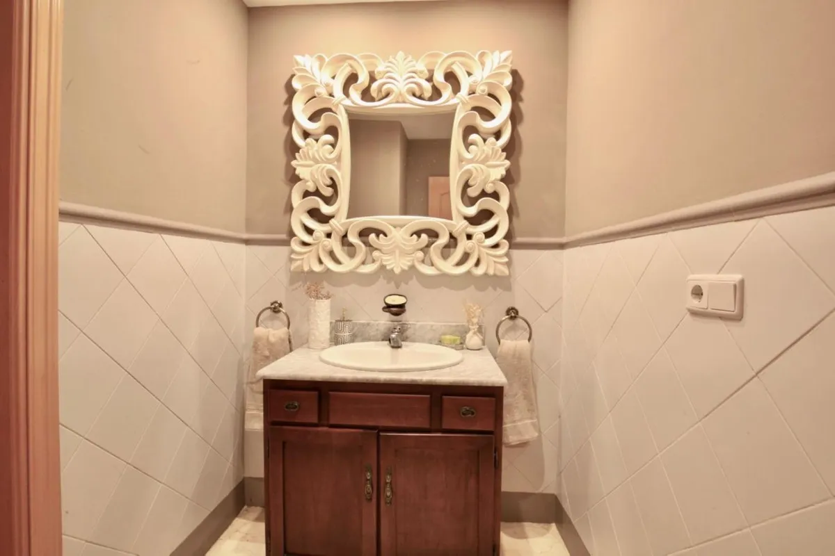 1fac0d70-fa16-44be-831f-7c9747ff2c92