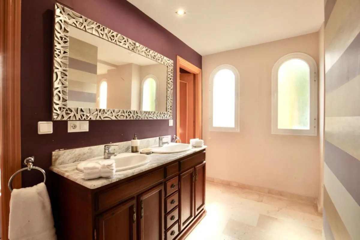 56f32bf7-8552-4f0d-a5e7-37c352cff84d