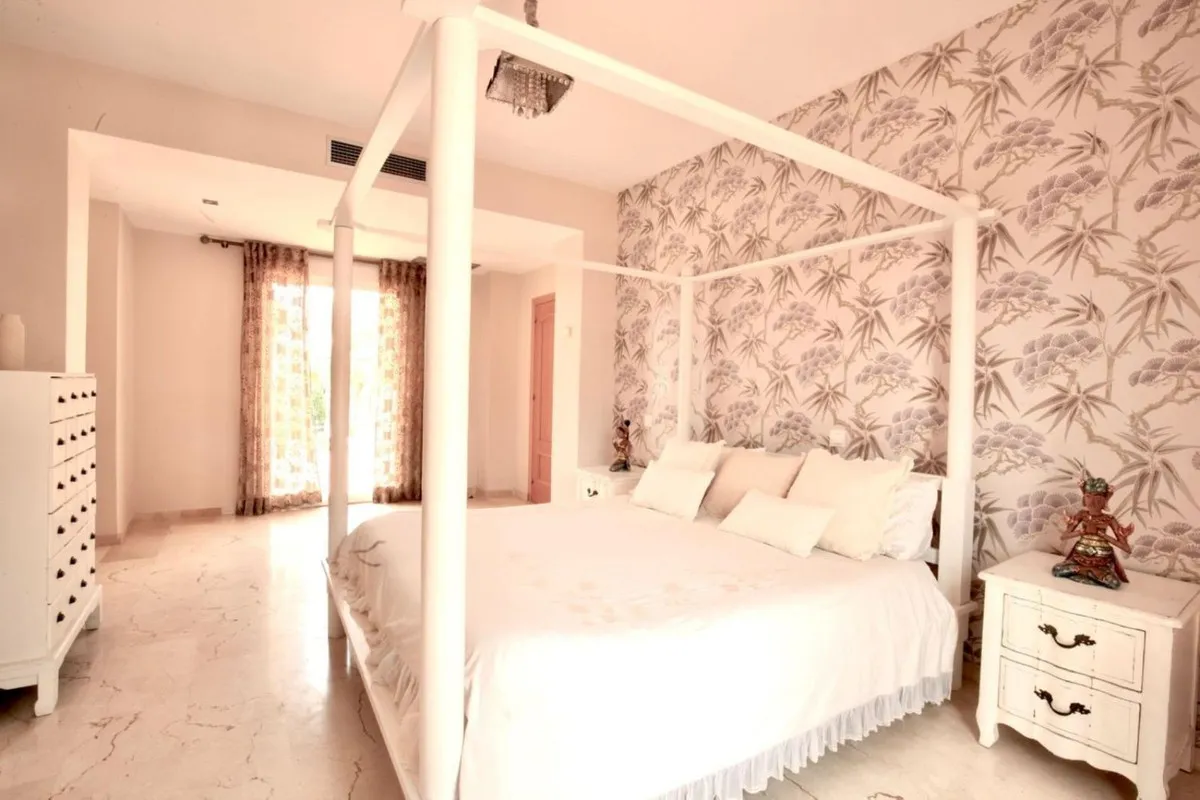 6f251382-a0f1-49c3-a70a-0ae0ccbea7cf