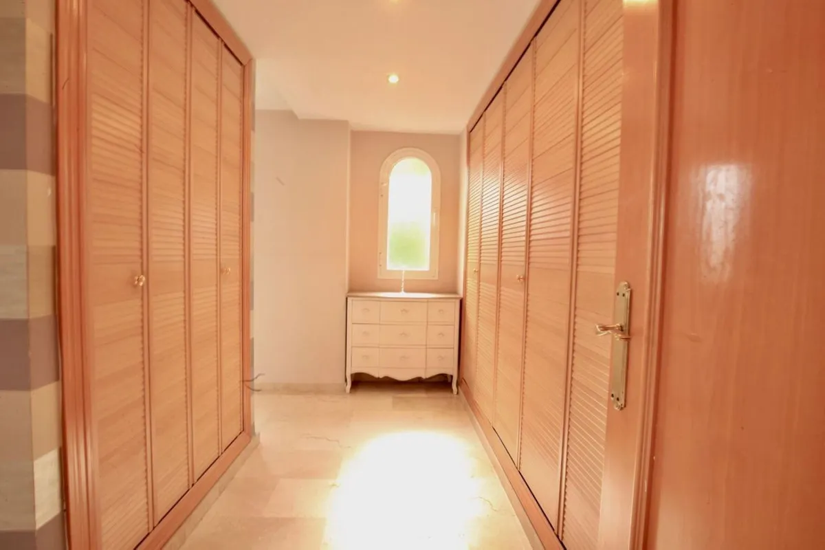 ec1341db-f07b-4fb6-8b54-367733217899