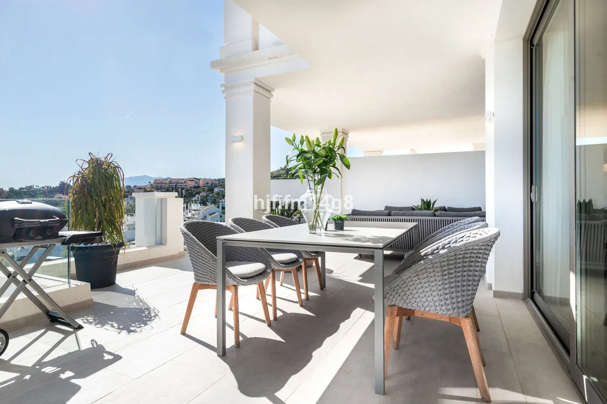 055dde77-ef70-4595-9b45-ebf0e7757c61