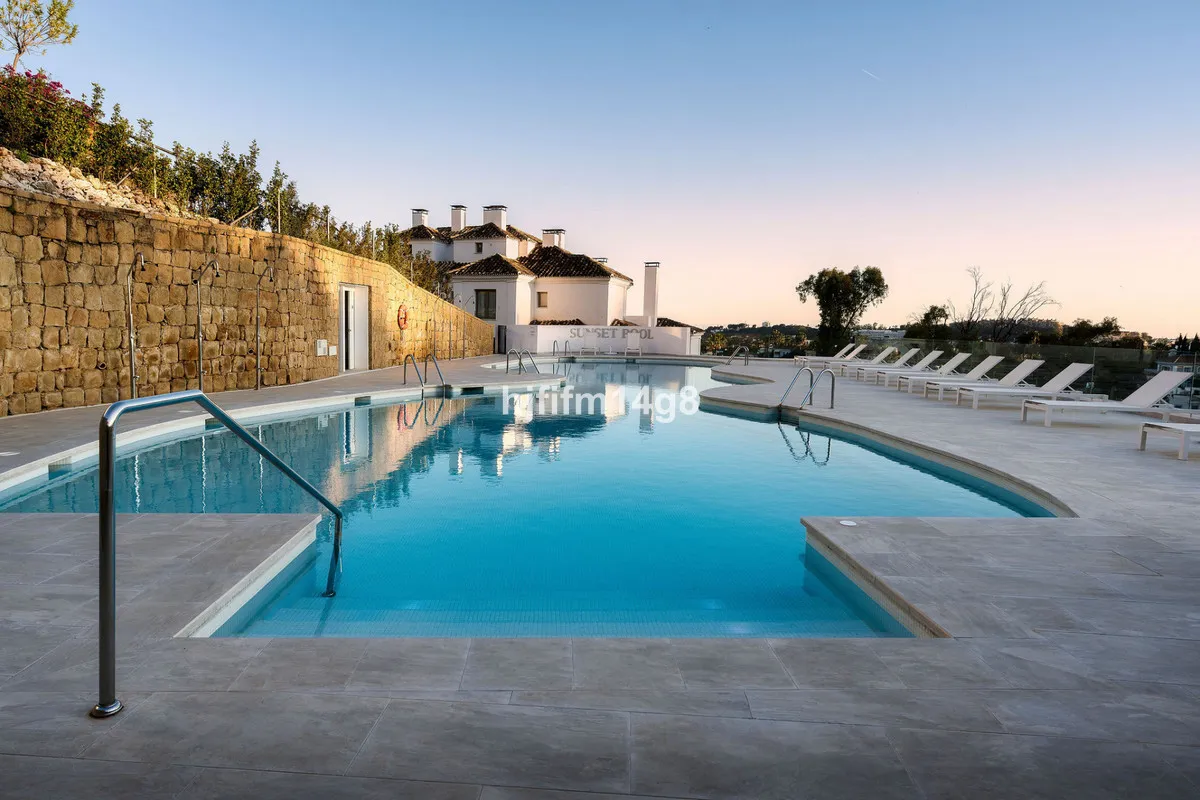 463fd0b2-5144-4a18-b3ff-9be97d5e7853