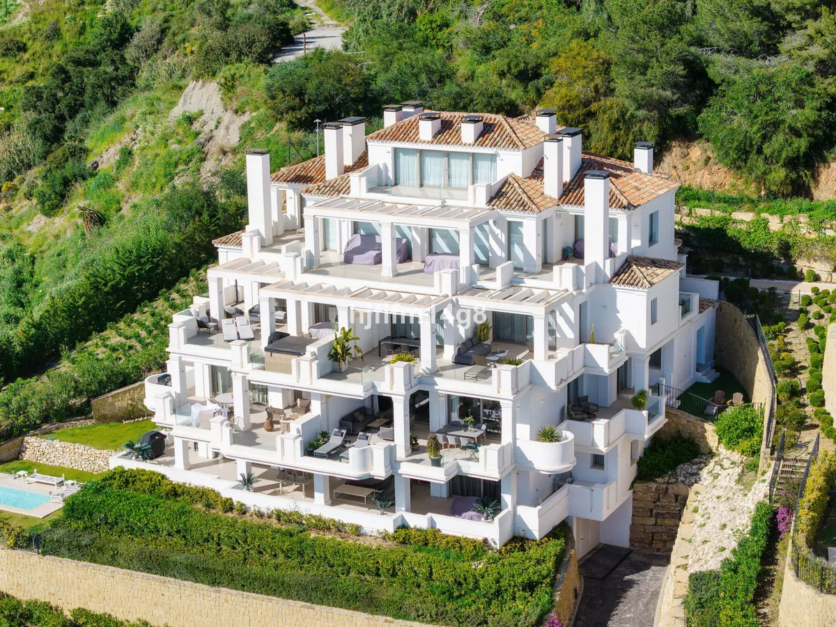 9ede1d65-76ad-4345-b6a5-46e58b50c8ca