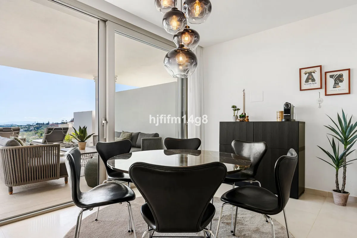 fcaafdfe-4db0-455a-8850-0d7e00cb46b7