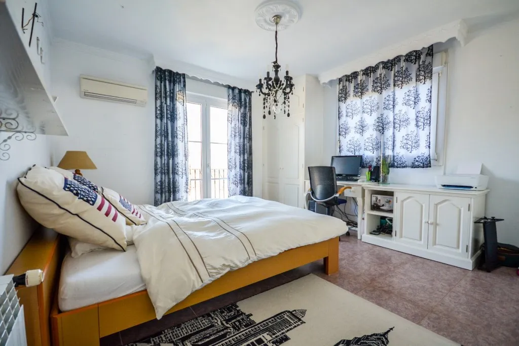 68980df4-597b-4691-a99a-0f8893f92a2f