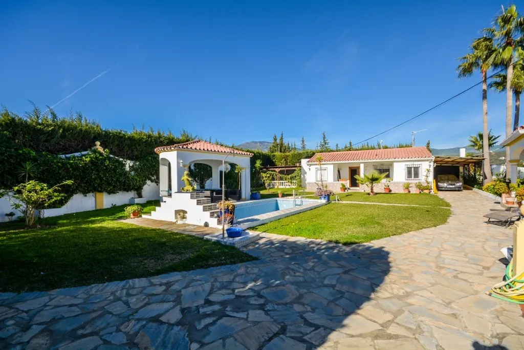 746f3112-14a1-412a-a6e7-4b8ead3ce4fd