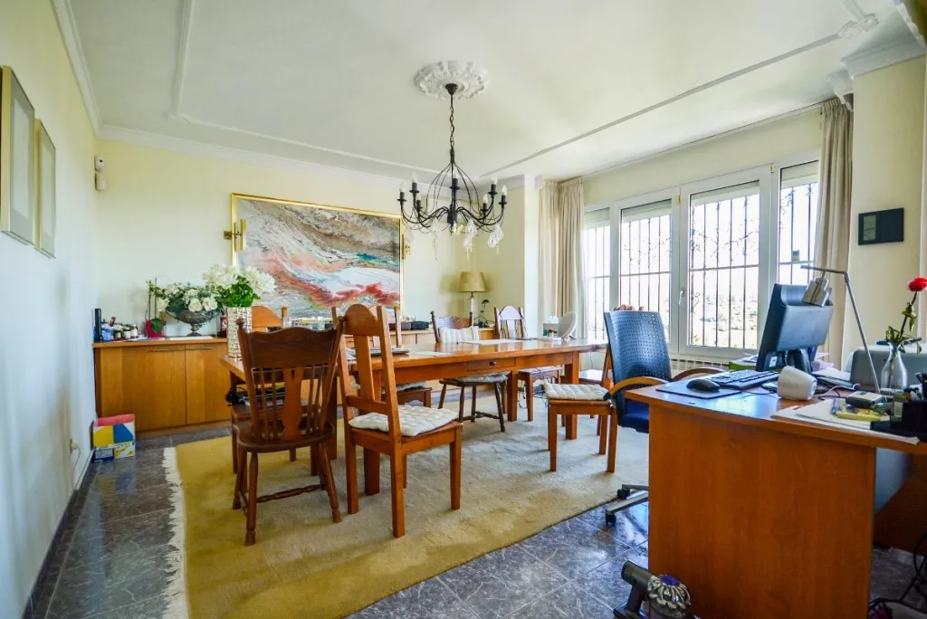 fc1f955b-f604-4b7a-9dfd-c19b3c135e01