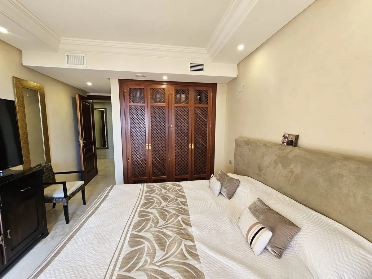 8207095f-cb04-46ad-81c9-4ace7aebdae4