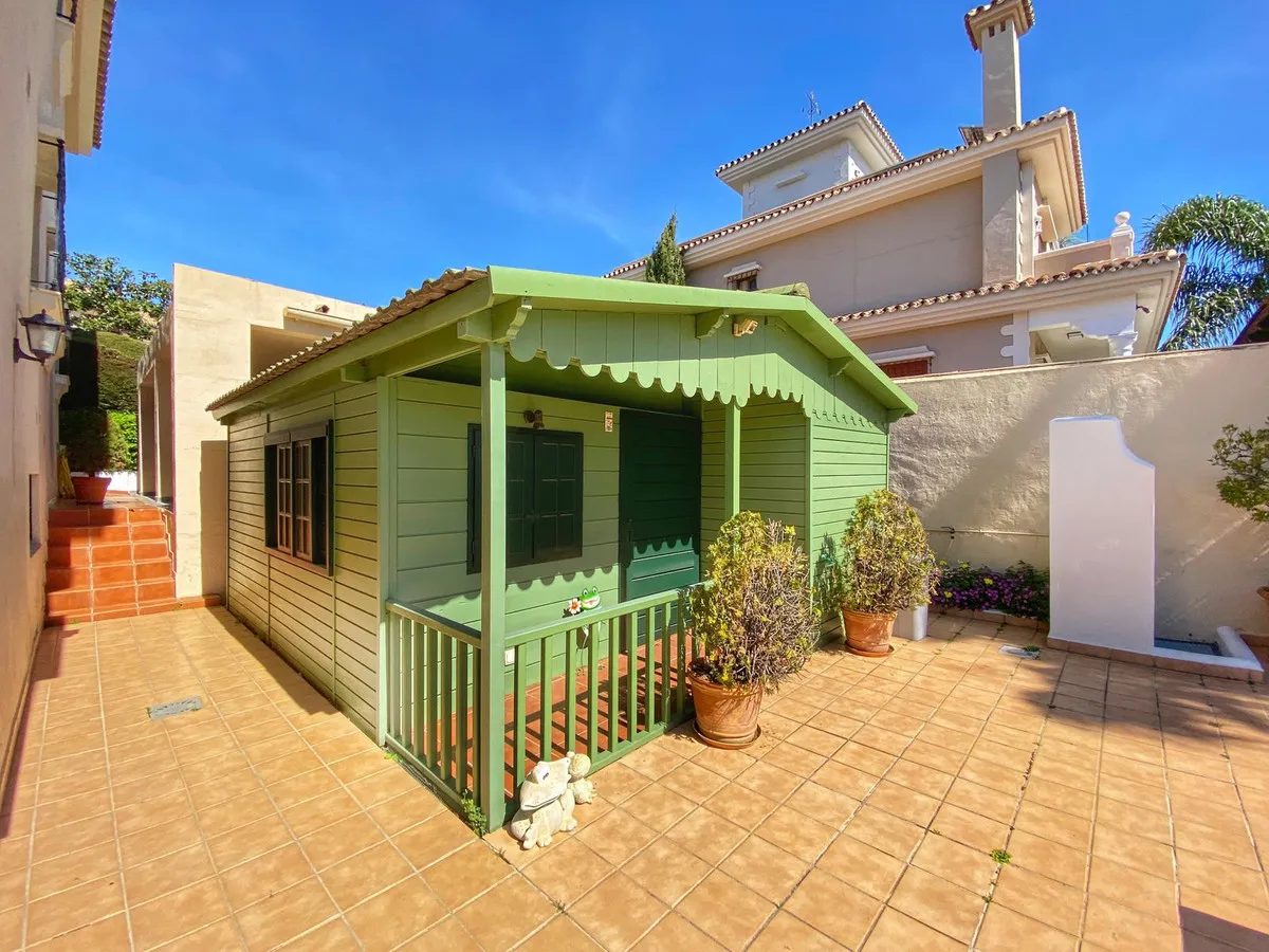 0244cffa-3afe-46af-b238-3cb2fd99aa0c