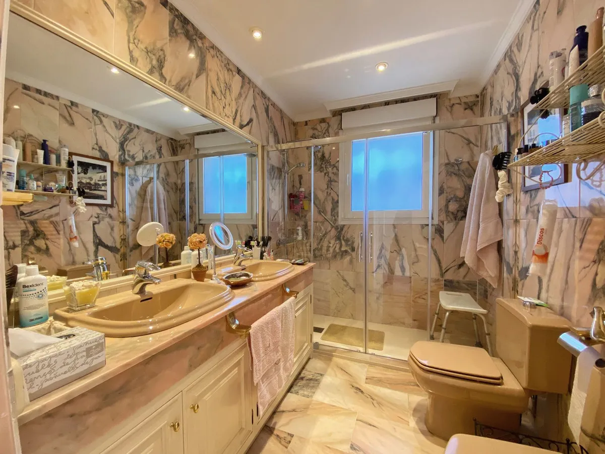 225b6408-9d77-48d2-98a1-fe05c3031501