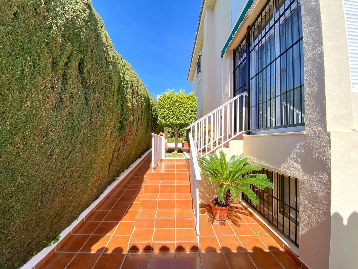 aca062fe-d09f-4dee-8636-8da52fd8a755