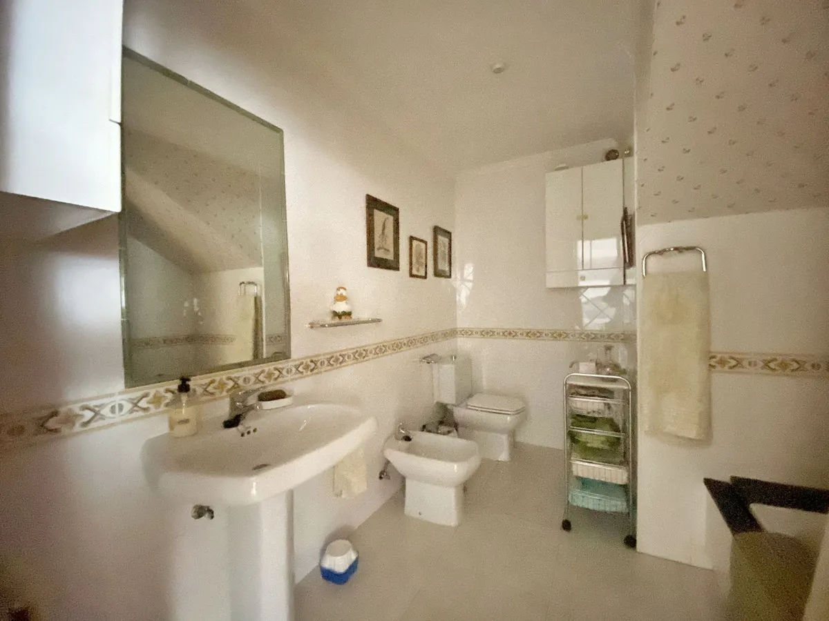 f6c6435c-953c-48dc-97f0-3302fa0ff350