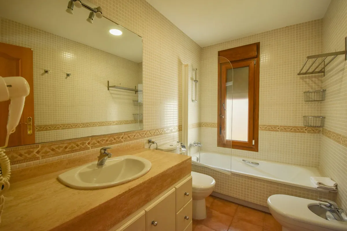 665d9ef7-4508-4e24-8d8c-256bfa7bc202