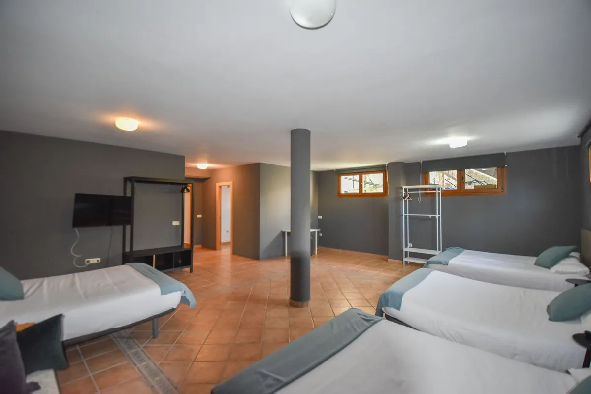 6a2ed6f0-39f5-44aa-964b-163851ed76c2