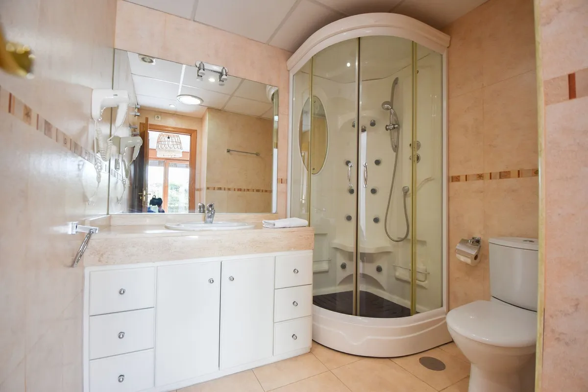 6bf6aeef-35f0-4038-b6b1-679dde00b599