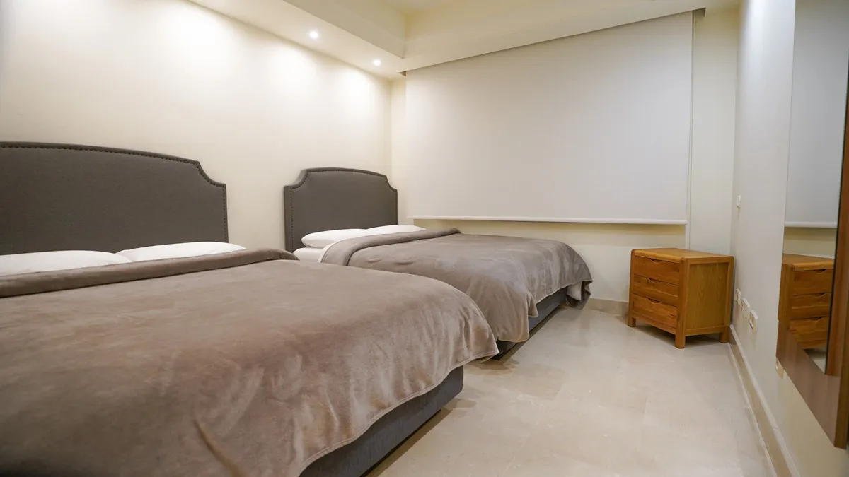 2d4b84fd-a310-4a15-b7d0-2db8a6011647