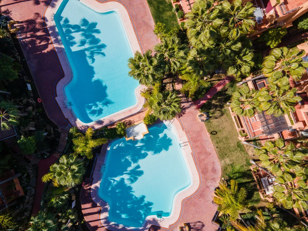 e5315f03-95ca-4e97-a672-6079c0da7a21