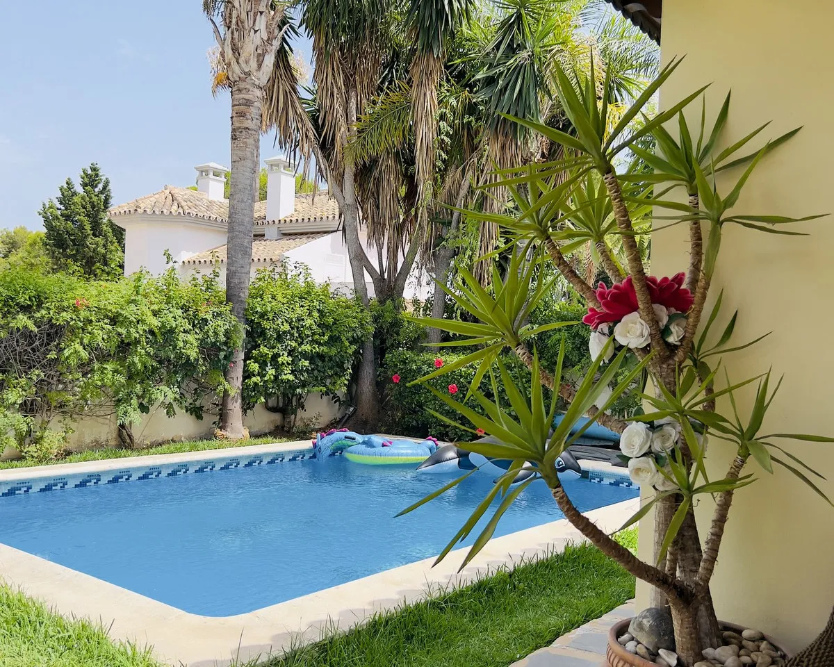 86f3fcd4-6707-4a7c-a720-317582740961