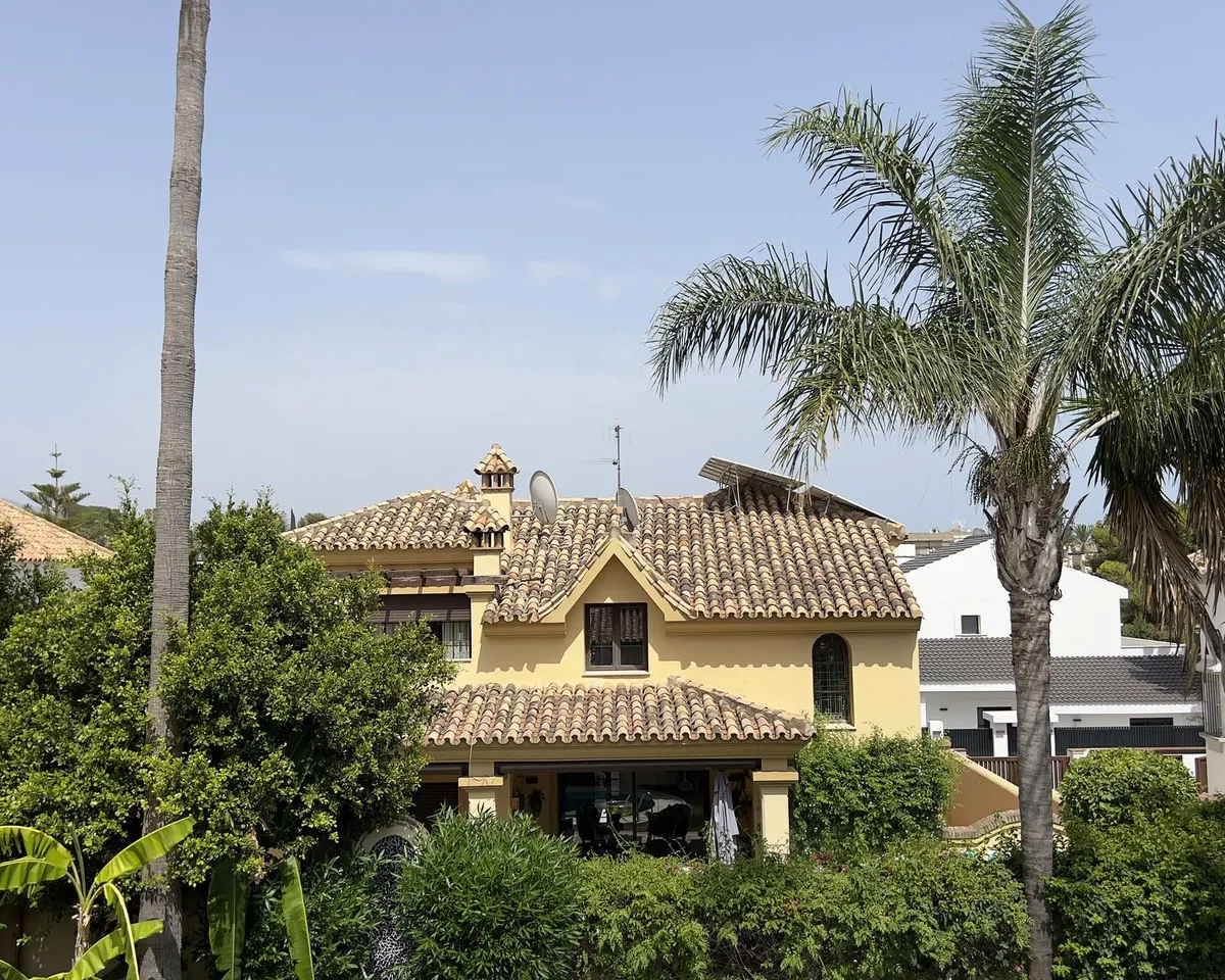 96750556-c35f-46a6-9634-cc0f59203f37