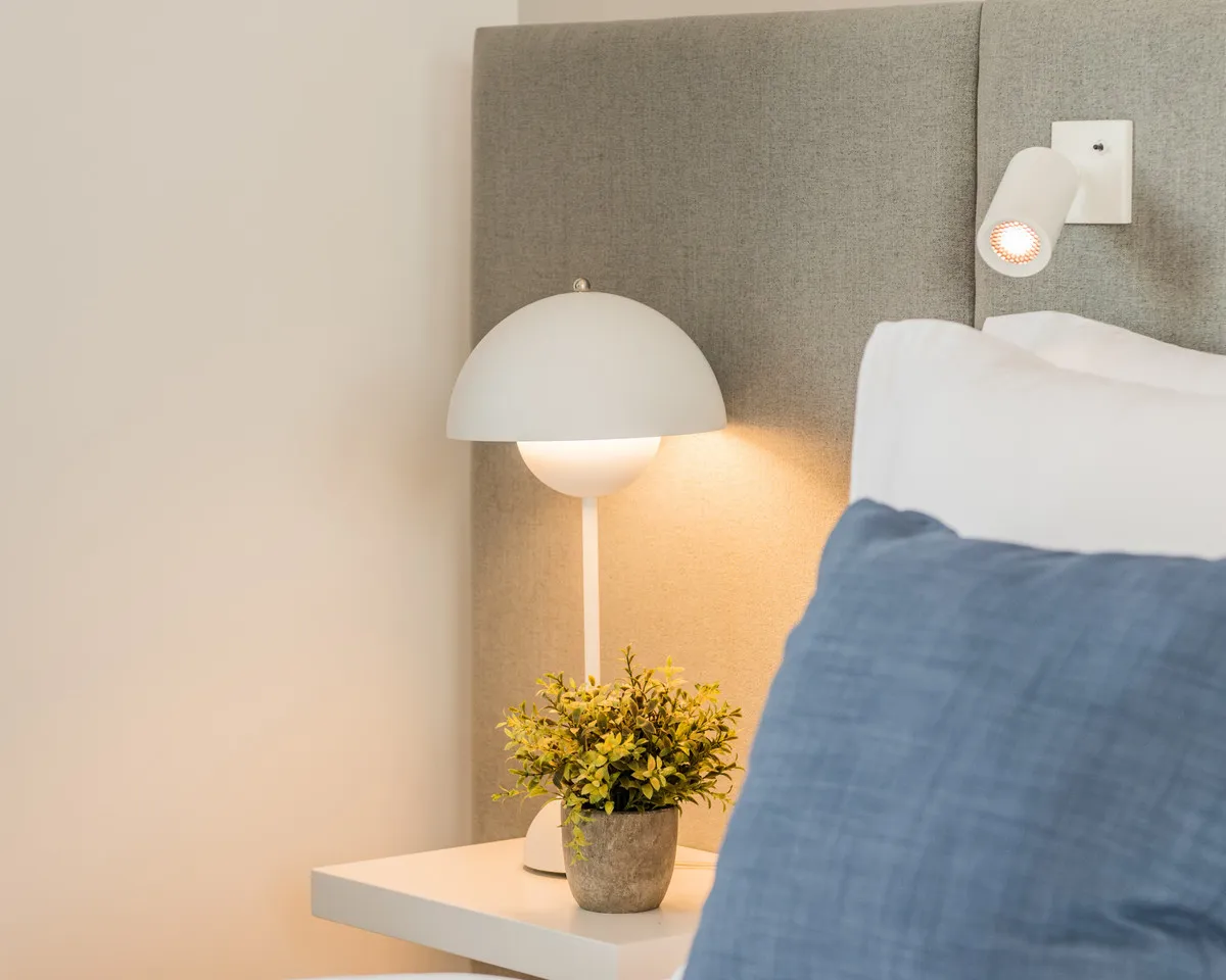 7da1c61d-3124-4480-8399-cf0b40903af7