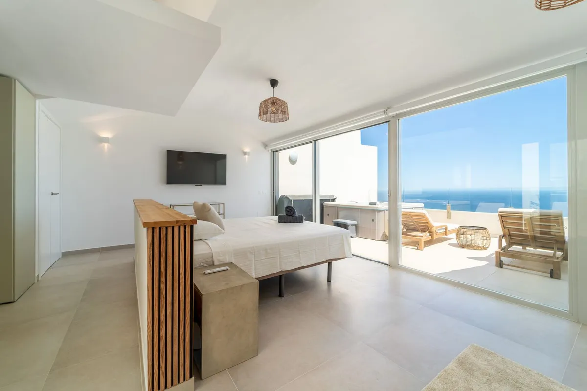 8cf27ad8-7185-404e-b1ef-4e6808dd36a7