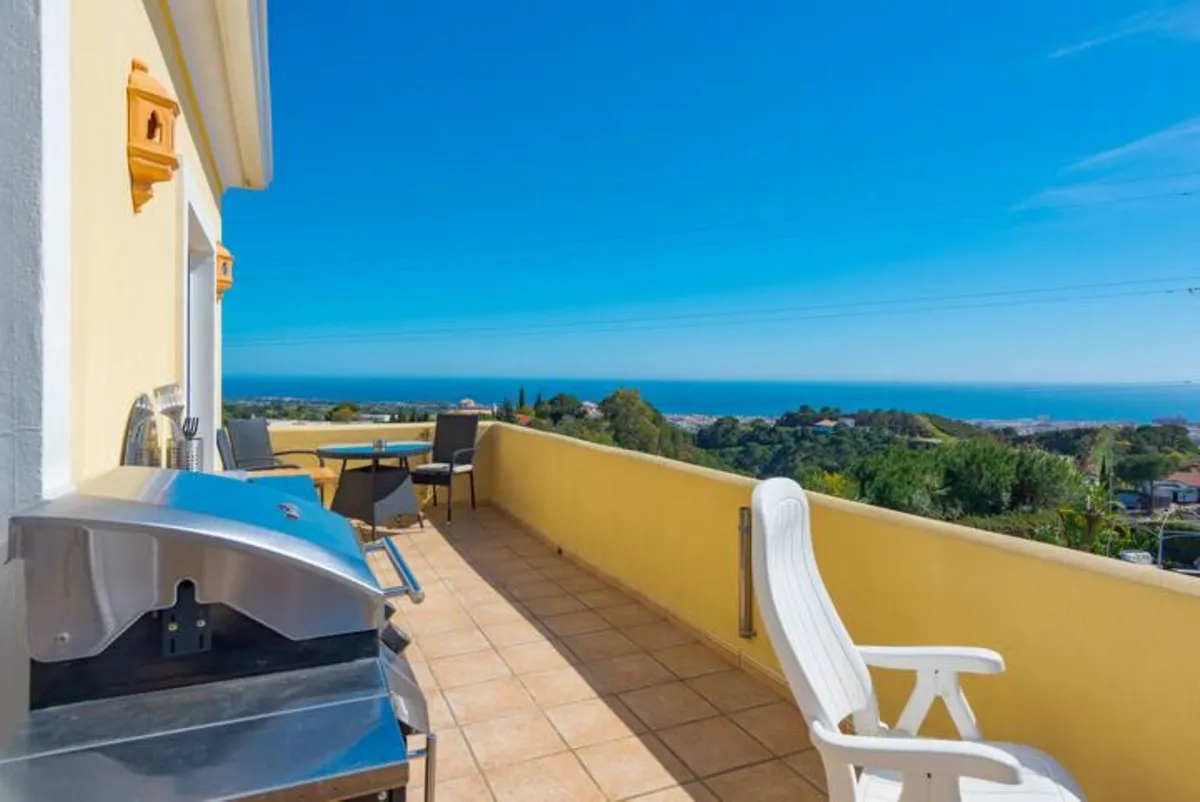 1f38b8cc-7687-40cb-9725-1ead8b724f88