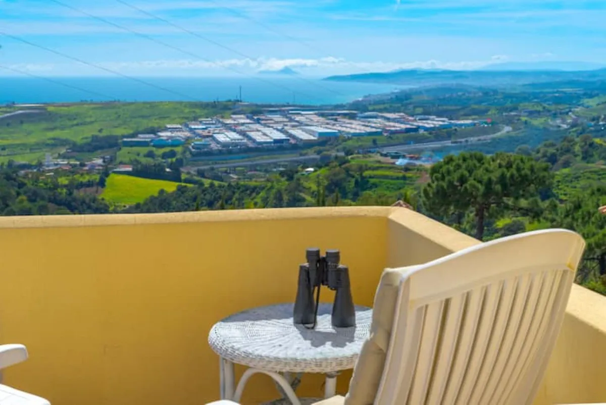 24b80df5-fae8-45eb-a707-cb24cee984de