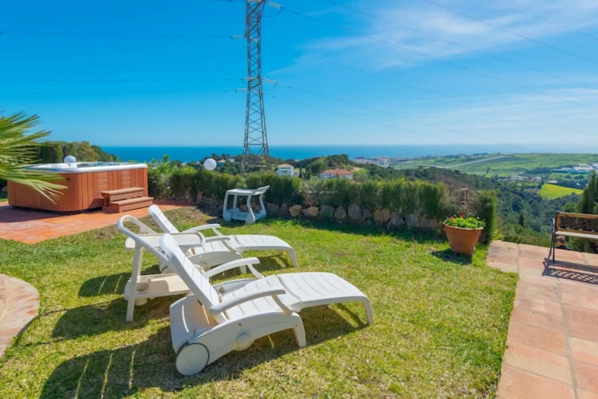 3ff32bda-0539-4145-ad77-036d6358f387