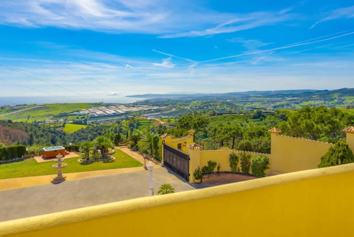 8e8a5cc8-6f1a-45b5-90e7-8f778eb4208d