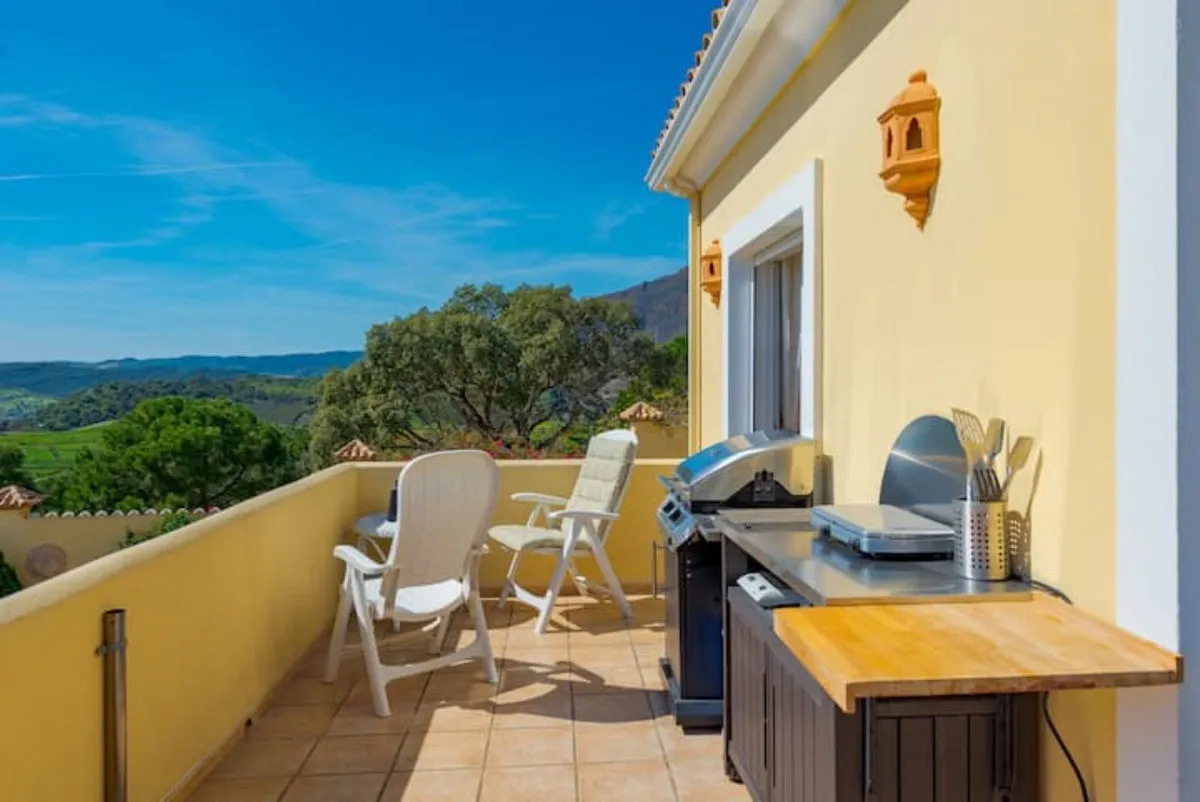 a7f259f5-58af-4fd8-b715-43888905d151