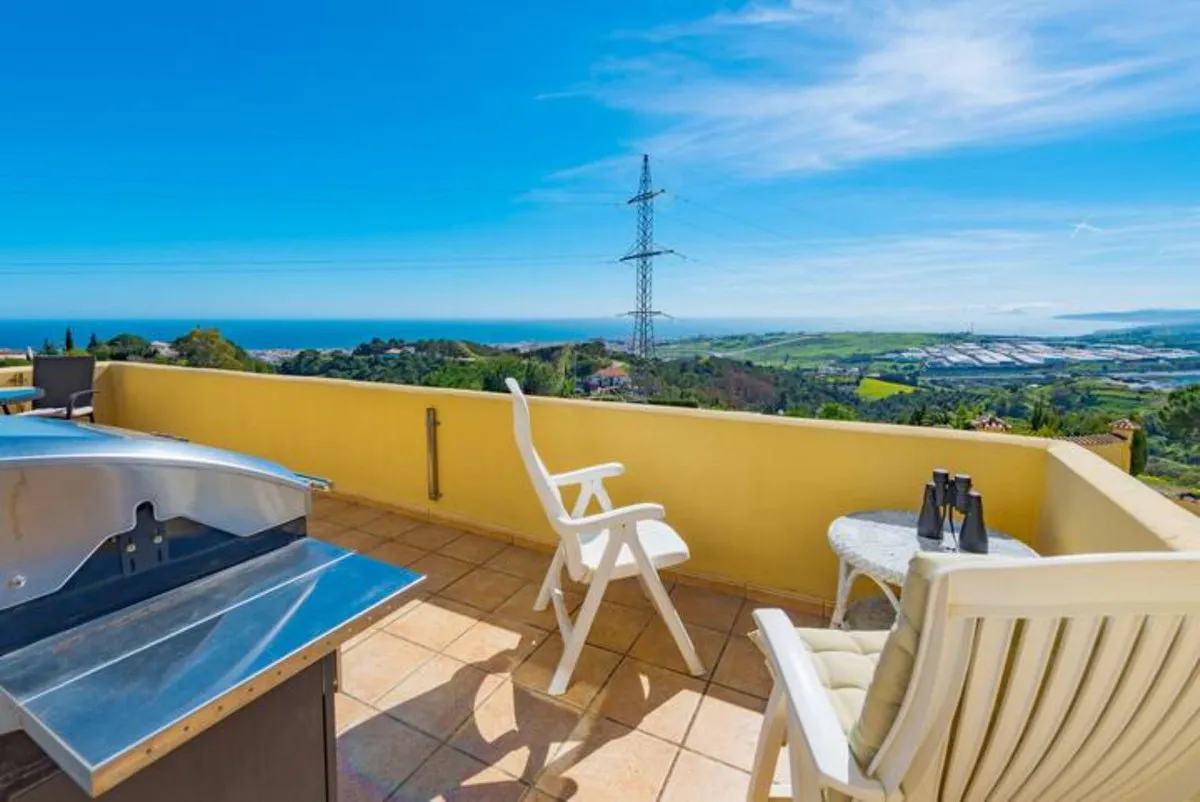 dcdbf454-fe48-4a9a-bfd3-02171627963c