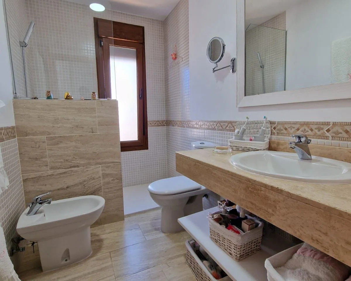 0c726124-9b24-4f3f-9861-aed1bfc9c9a9