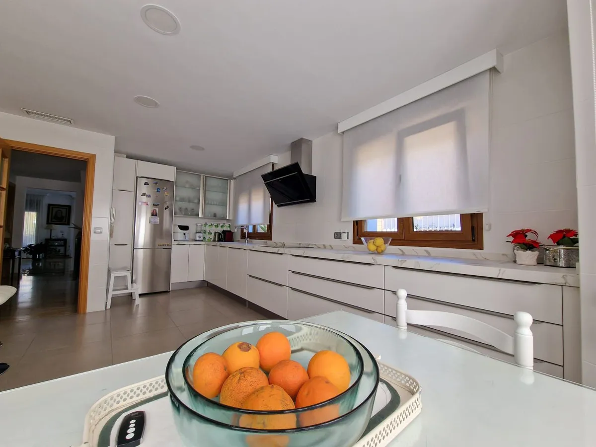 6775a88a-8a0c-4d98-823a-2d51677594c3