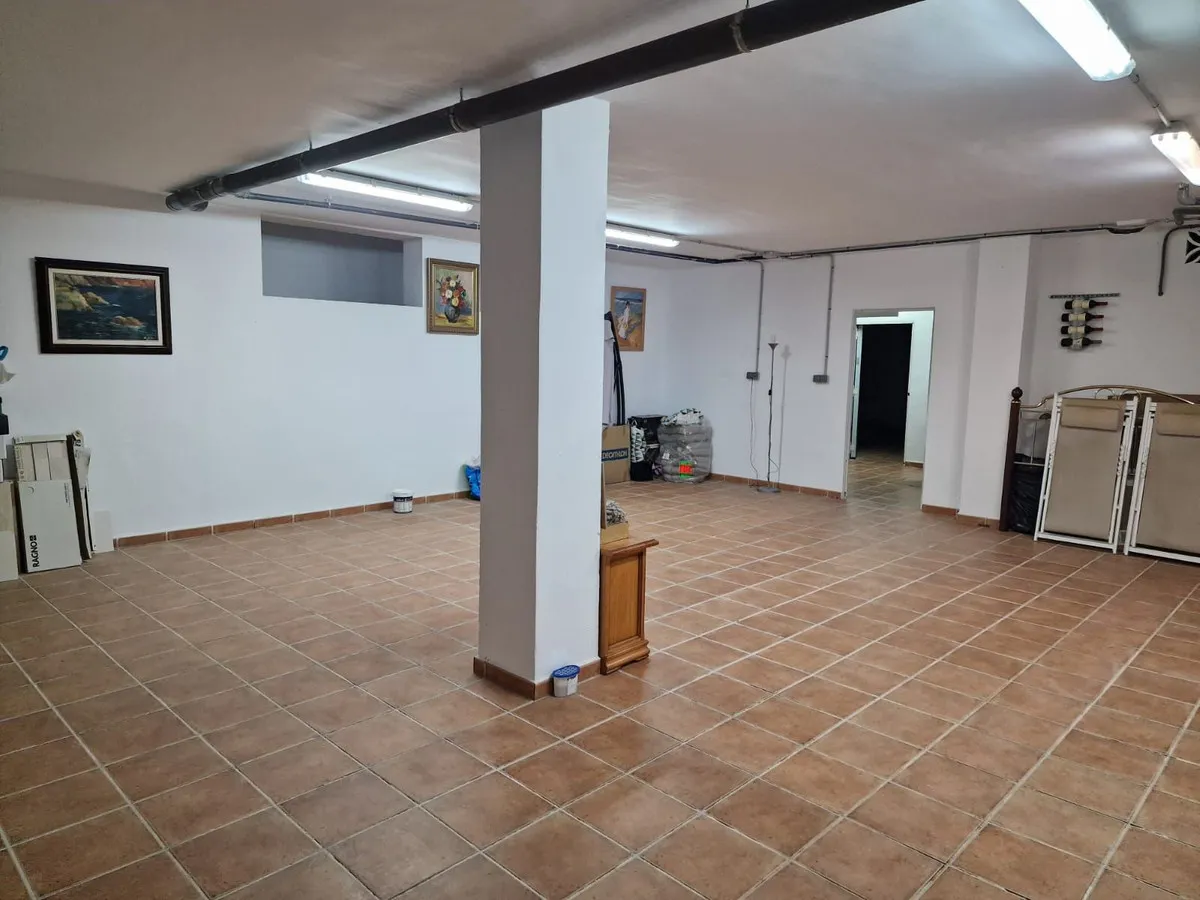 c1cb9a8c-c847-406a-bfbb-db2bd967791e